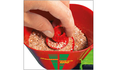 siku 2450, Strautmann Futtermischwagen, 1:32, Metall/Kunststoff, Rot, Beweglicher Futtermischer