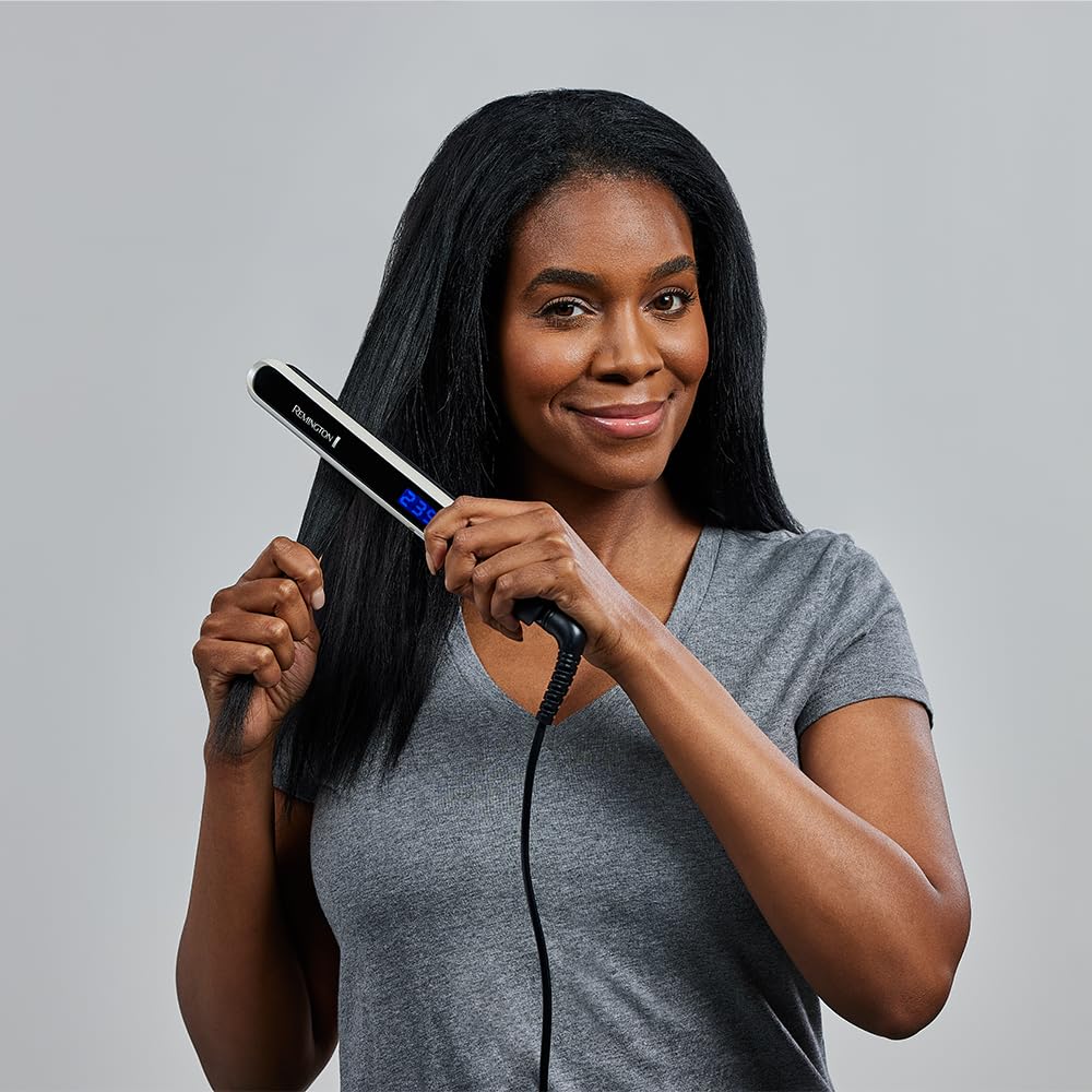 Remington Glätteisen [Testsieger] Pearl (hochwertige Keramikbeschichtung mit echten Perlen für eine gleichmäßige Wärmeverteilung) LCD-Display, 150-235°C, inkl. Aufbewahrungstasche, Haarglätter S9501