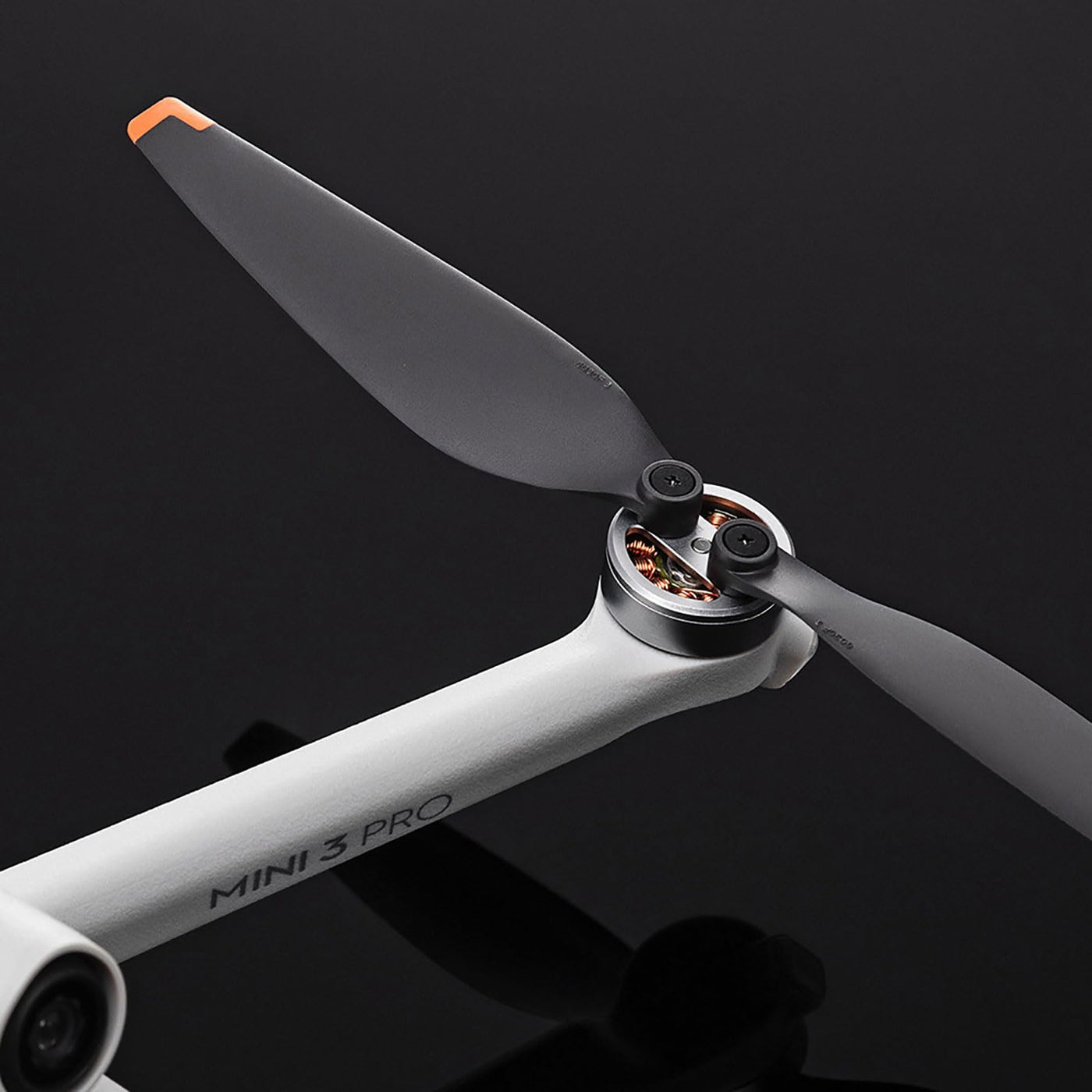 24Pcs Propeller für DJI Mini 4 Pro/Mini 3 Pro Ersatzpropeller Blätter Geräuscharm Flügel 6030F Luftschrauben DJI Mini 3 / 4 Pro Drohnenzubehör Exklusive Schrauben & Schraubendreher Orange