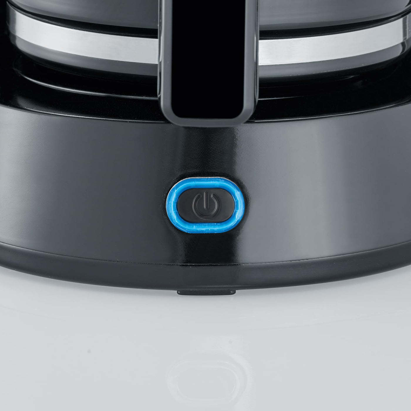 SEVERIN Kaffeemaschine "TypeSwitch" mit Glaskanne, AromaSwitch zur Wahl zwischen 2 Brühprofilen, Kaffeeautomat für bis zu 10 Tassen, 1.000W, Edelstahl-gebürstet-schwarz, KA 4825