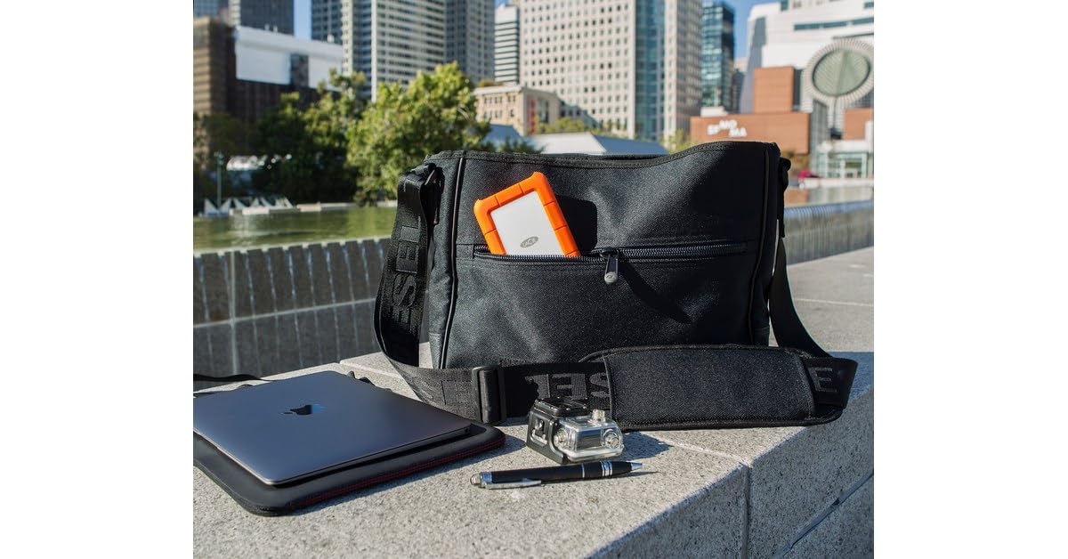 LaCie Rugged 2TB tragbare externe Festplatte, 2.5 Zoll, PC & Mac, inkl. USB-C w/o USB-A Kabel, inkl. 2 Jahre Rescue Service, Modellnr.: STFR2000800