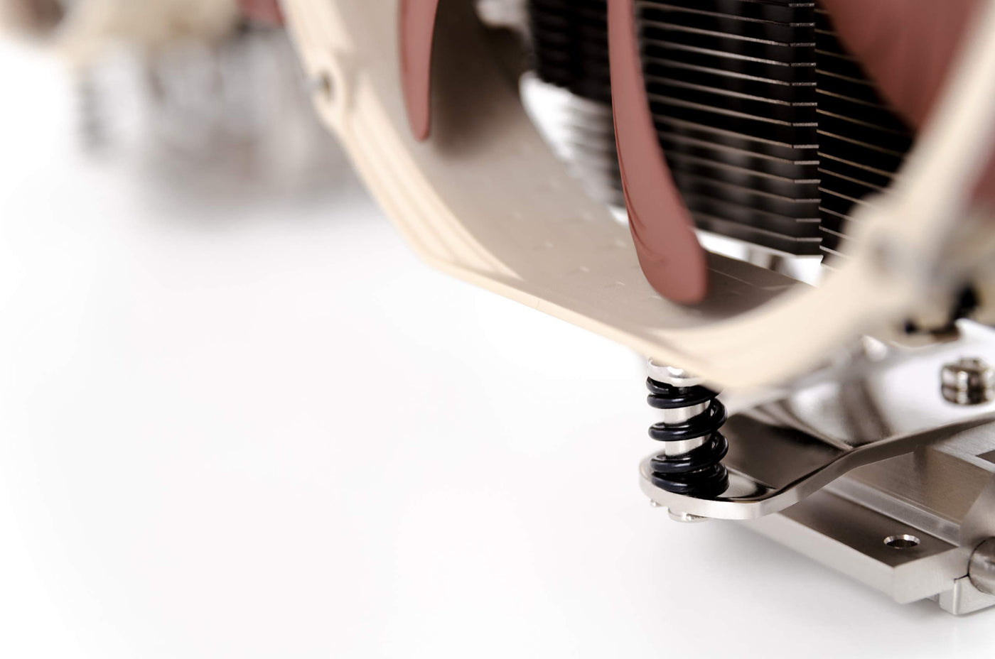 Noctua NH-U14S, Premium CPU-Kühler mit NF-A15 Lüfter (Braun)