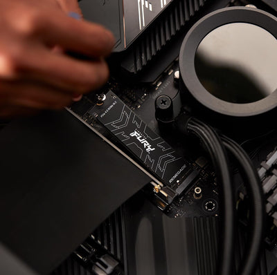 Kingston FURY Renegade PCIe 4.0 NVMe M.2 SSD Für Gamer, Enthusiasten und Hochleistungsnutzer, Festkörper-Laufwerk - SFYRD/4000G