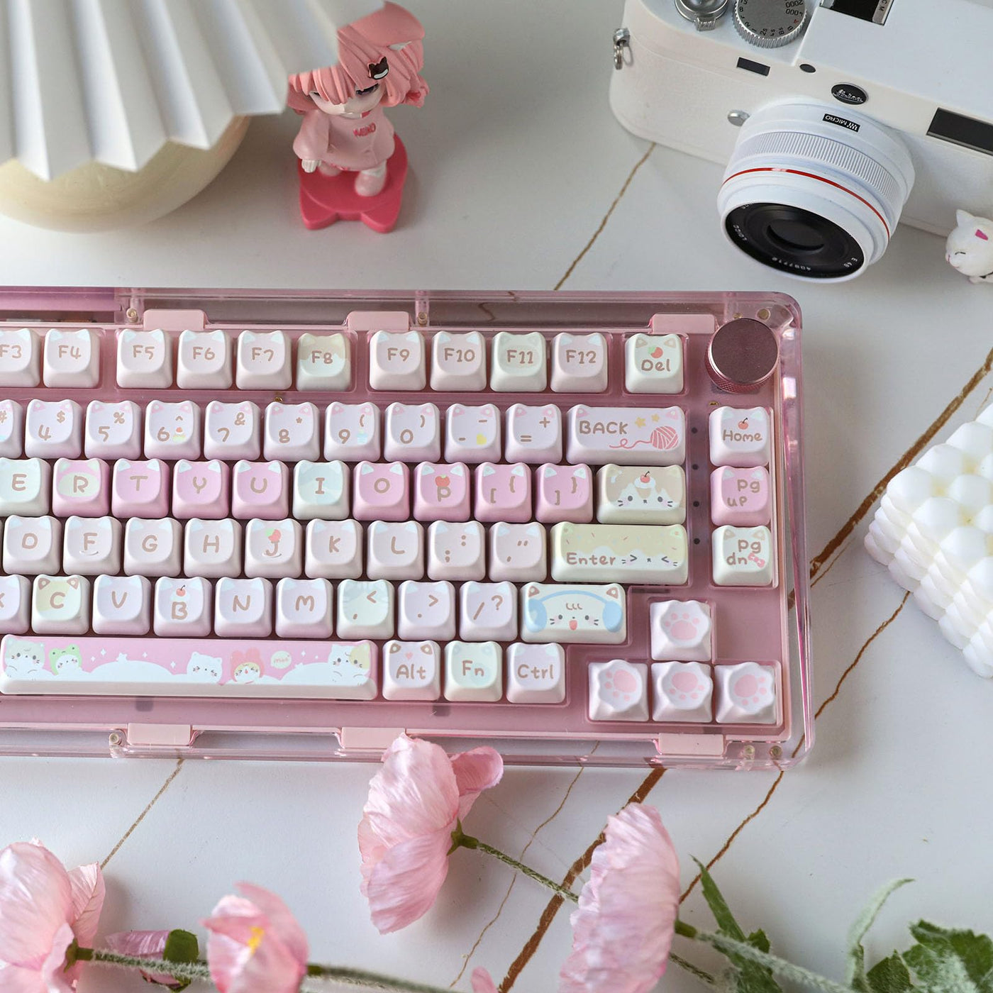 KiiBoom x Maorbeng Meow Meow Squad Tastenkappen-Set, Farbstoff-Sublimation PBT, Mao-Profil, 142 Tasten, benutzerdefinierte Tastenkappen für ANSI-Layout, MX-Schalter mechanische Gaming-Tastatur