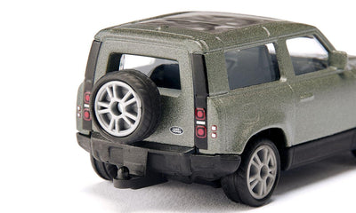siku 1549, Land Rover Defender 90 P400 AWD, Spielzeug-Auto, Metall/Kunststoff, Grün, Metallic-Lackierung, Gummierte Reifen, Anhängerkupplung