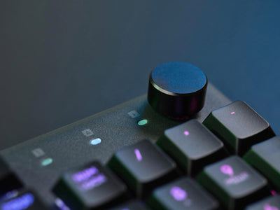 Trust Gaming GXT 866 Torix Mechanische Tastatur Deutsches QWERTZ Layout, Huano-Switches, Flache Tasten, RGB Beleuchtung, Anti-Ghosting N-Key Rollover USB Programmierbare Gaming Tastatur PC Laptop