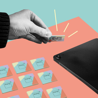 Klang² - Das preisgekrönte Memo für die Ohren. Aus 17 Gedächtnisspielen wählen (Tierstimmen, Zungenbrecher, Klangsalat, ...) oder eigene erstellen. - Made in Germany