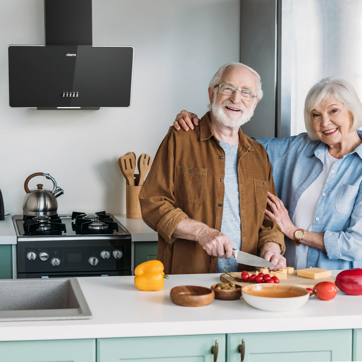 CIARRA CBCB6750 Dunstabzugshaube 60cm Umluft Kopffreie Schräghaube 350m³/h Abluft 3 Stufen Wandmontage Abzugshaube Schwarz