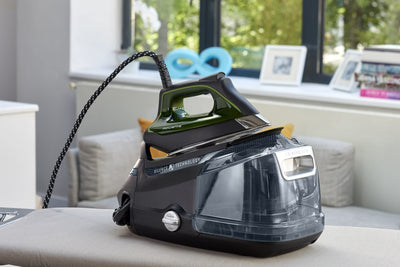 Rowenta DG9248F0 Silence Steam Pro DG9248 Dampfbügelstation, 2800, 1.3 liters, Schwarz/Grün