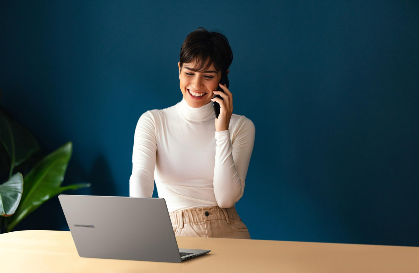 ASUS ExpertBook PM1 | Misty Grey | 15,6" FHD | AMD Ryzen 7 7735HS | RAM: 32GB (DDR5) | SSD: 500GB | Windows 11 Pro