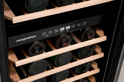 Respekta Weinkühlschrank freistehend für 77 Standardflaschen / 193 L Nutzinhalt/Regelbares Thermostat 5-22°C/Touch Control/LED Leuchte/Wechselbarer Türanschlag/Max. 43 dB/WKS 77