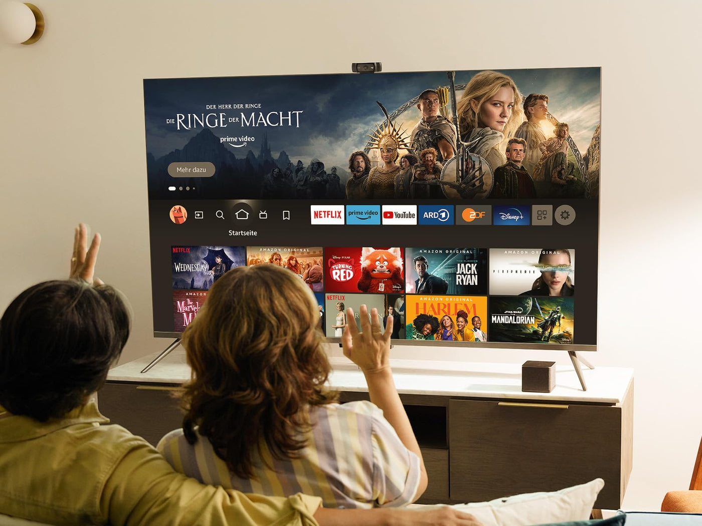 TCL 32SF540 - 32 Zoll FHD Smart Fernseher - HDR & HLG-Dolby Audio-DTS Virtual X /DTS-HD-Metall Randlos-Dual-Band Wifi 5-mit Fire OS 7 System