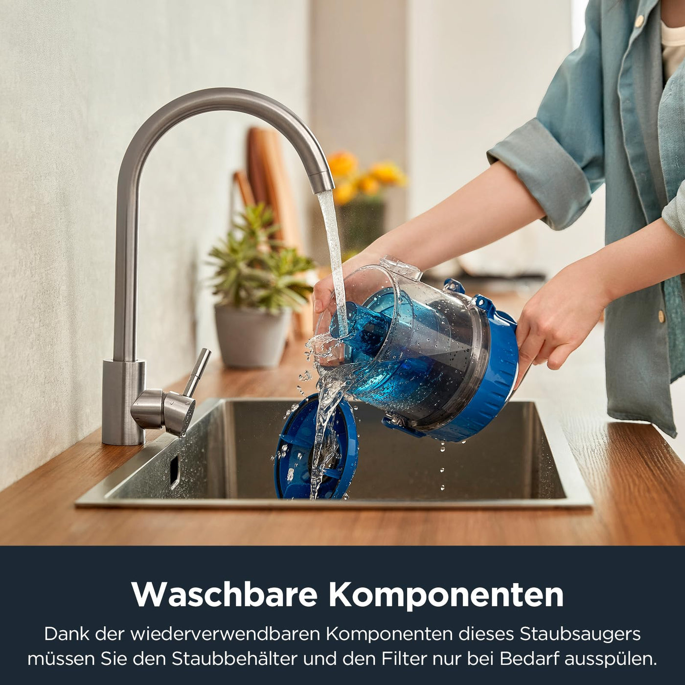 Eureka WhirlWind Staubsauger Beutellos, Leistungsstark, Kompakt und Leicht, für Hartböden und Teppich, HEPA-Filter, 8m Aktionsradius, 700W, 1,5L, Blau