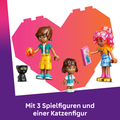 LEGO Friends Heartlake City Süßwarenladen - Kinder Spielset zum Bauen mit 3 Minifiguren, Einer Katzenfigur, Spielzeug Lebensmittel und Zubehör - Geschenk für Mädchen und Jungen ab 6 Jahren - 42649
