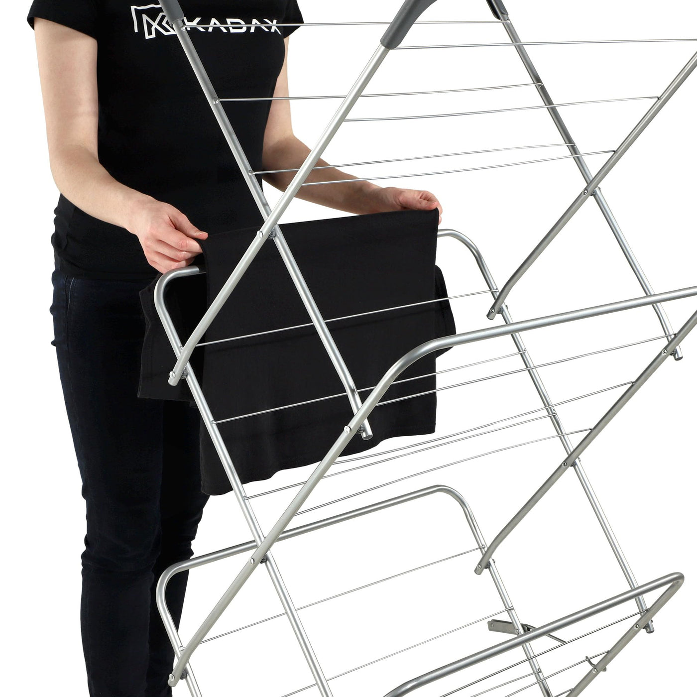 KADAX Vertikaler Wäschetrockner mit Antirutschfüßen, Stabiler Kleidertrockner aus Metall, Turmwäscheständer, Platzsparender Wäscheständer (Silber)