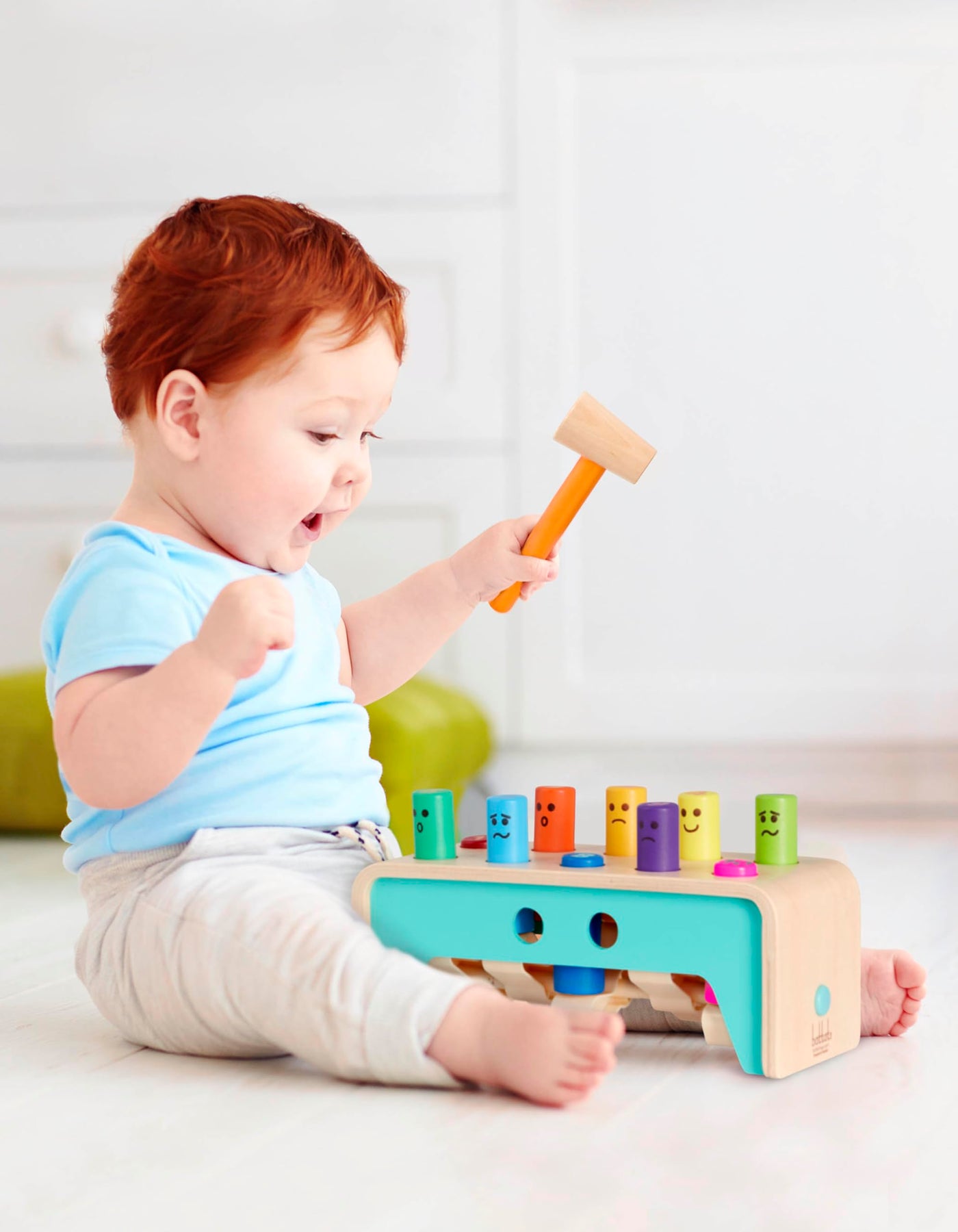 Battat Hammerspiel für Kinder aus Holz – Hämmerchenspiel, Klopfbank, Hammerbank, Klopfspiel – Motorikspielzeug Baby, Lernspielzeug, pädagogisches Spielzeug ab 1 Jahr