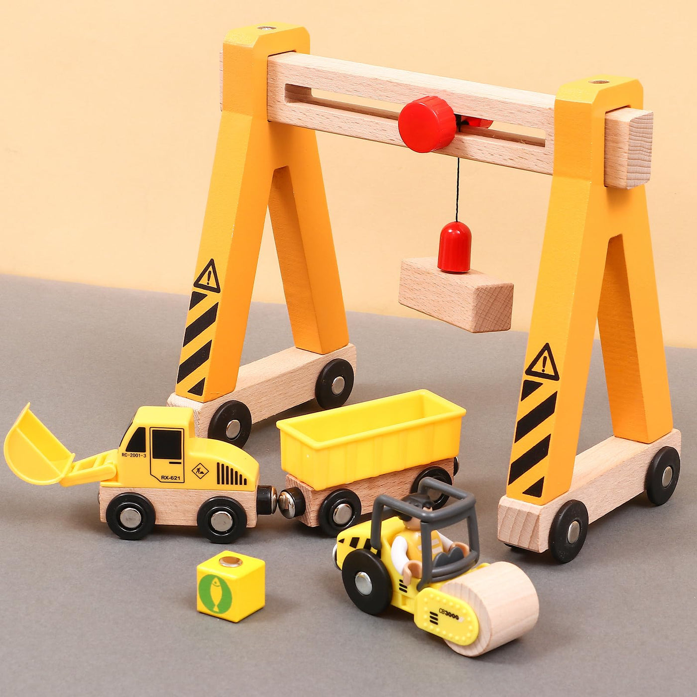 Baufahrzeuge Baustelle Kinder Geschenke Jungen 2 3 4 5 Jahre Holz Magnetisch Fahrzeug Spielzeug mit Portalkran, Bagger, Kranwagen, Straßenroller, Abschleppfahrzeug, Holzspielzeug Geschenkideen Jungen
