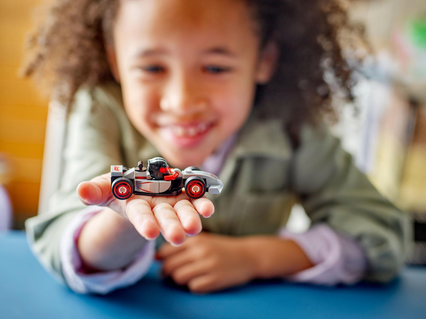 Lego F1 Rennwagen Serie mit 12 Formel 1 Autos: Komplett-Set der Lego Minifiguren Serie 71049