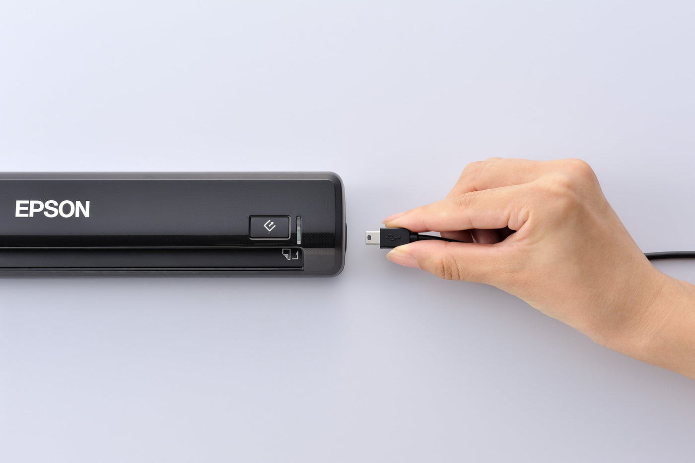 Epson WorkForce DS-30 Dokumentenscanner (Mobiler DIN A4, 600dpi, USB 2.0)