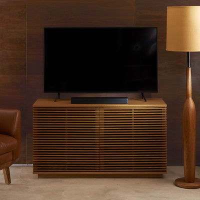 Bose TV Speaker – kompakte Soundbar mit Bluetooth-Verbindung, Black