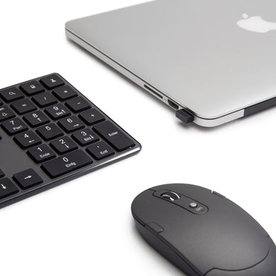 Amazon Basics Tastatur und Maus, kabellos, aufladbar, ultradünn, leiser Anschlag, mit Nummernblock, (dt. Layout nicht garantiert), schwarz