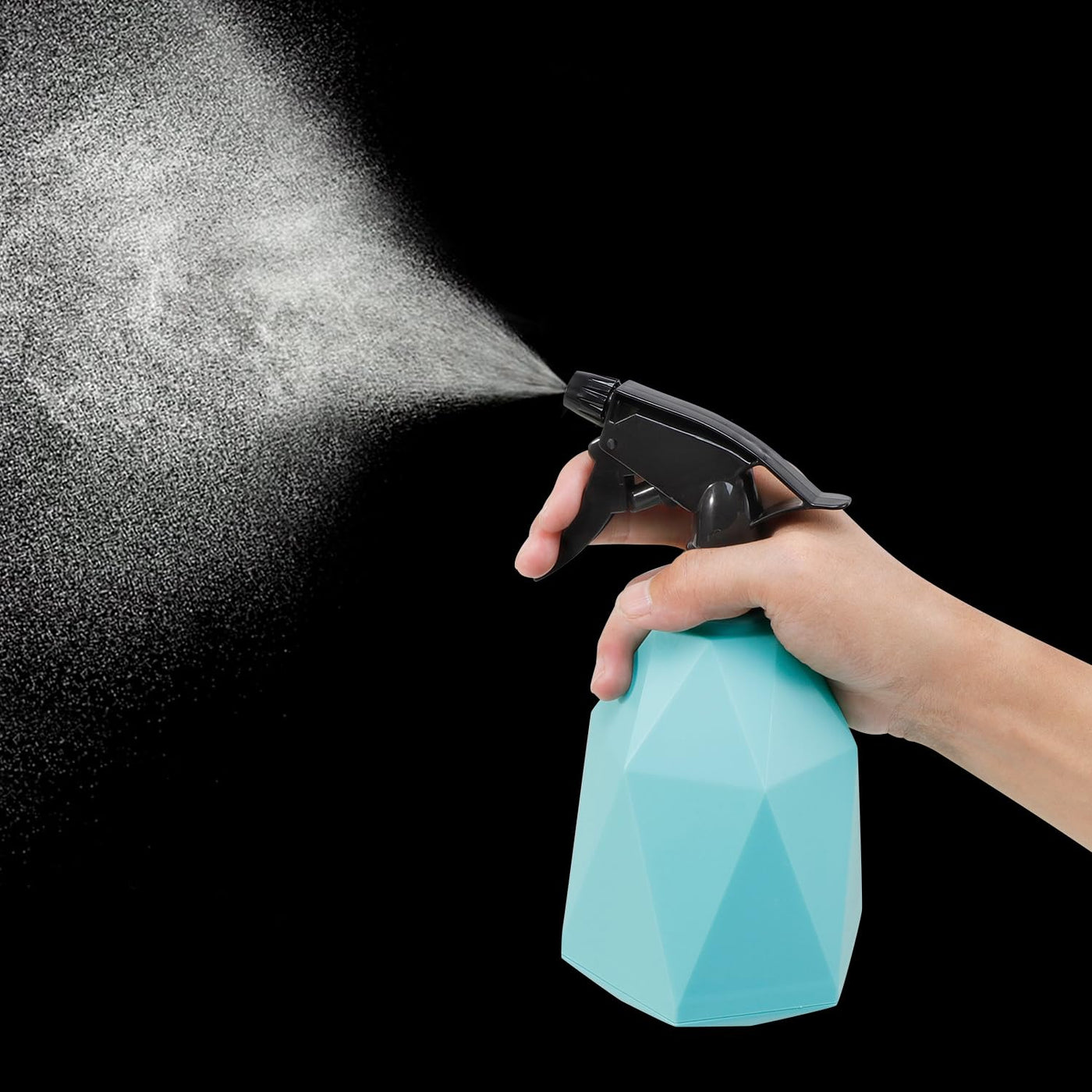 MOTOKER Sprühflaschen für Pflanzen, 600ml Leere Wassersprühflaschen, Kunststoff Wiederverwendbare Einstellbare Nebelsprüher Spritzflaschen Behälter Nachfüllbar für Reinigungslösungen, Gartenarbeit,