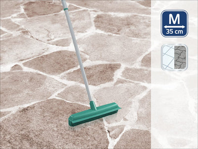 Leifheit Suprabesen mit hygienischen Borsten aus Naturkautschuk, Gummibesen für drinnen und draußen, Besen für Parkett, Steinböden sowie Teppich, Schrubber mit Wasserabziehkante