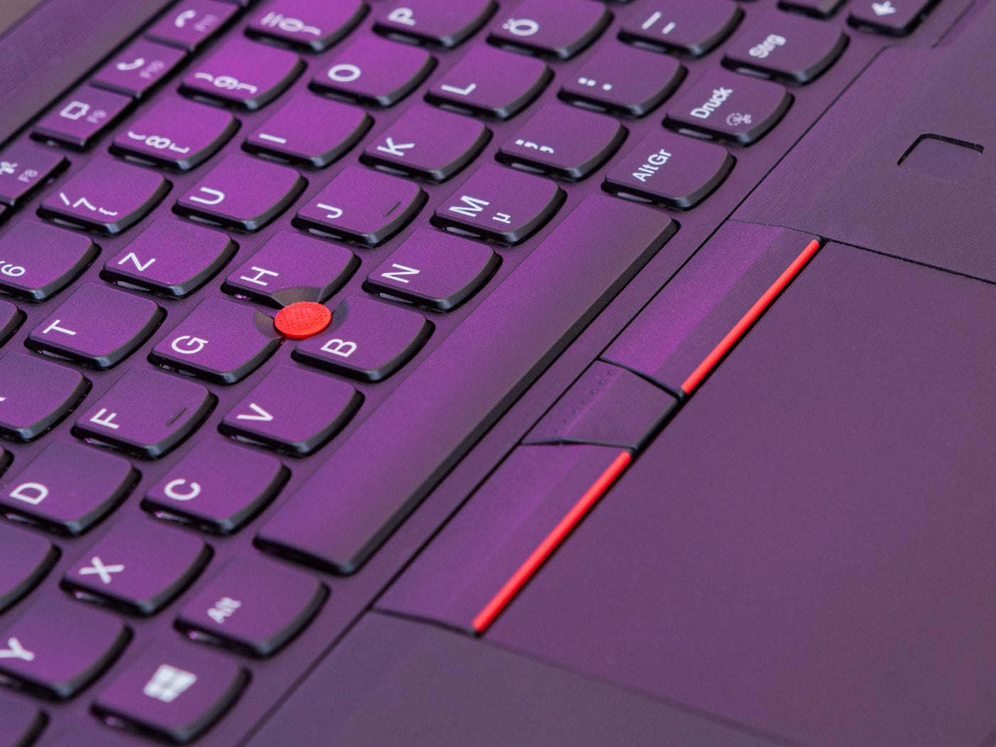 Lenovo ThinkPad T14 Gen2, Intel i7 4x3.0 GHz Prozessor, 32 GB Arbeitsspeicher, 512 GB SSD, 14 Zoll Display, Full HD 1920x1080 IPS, Windows 11 Pro F1K (Generalüberholt)