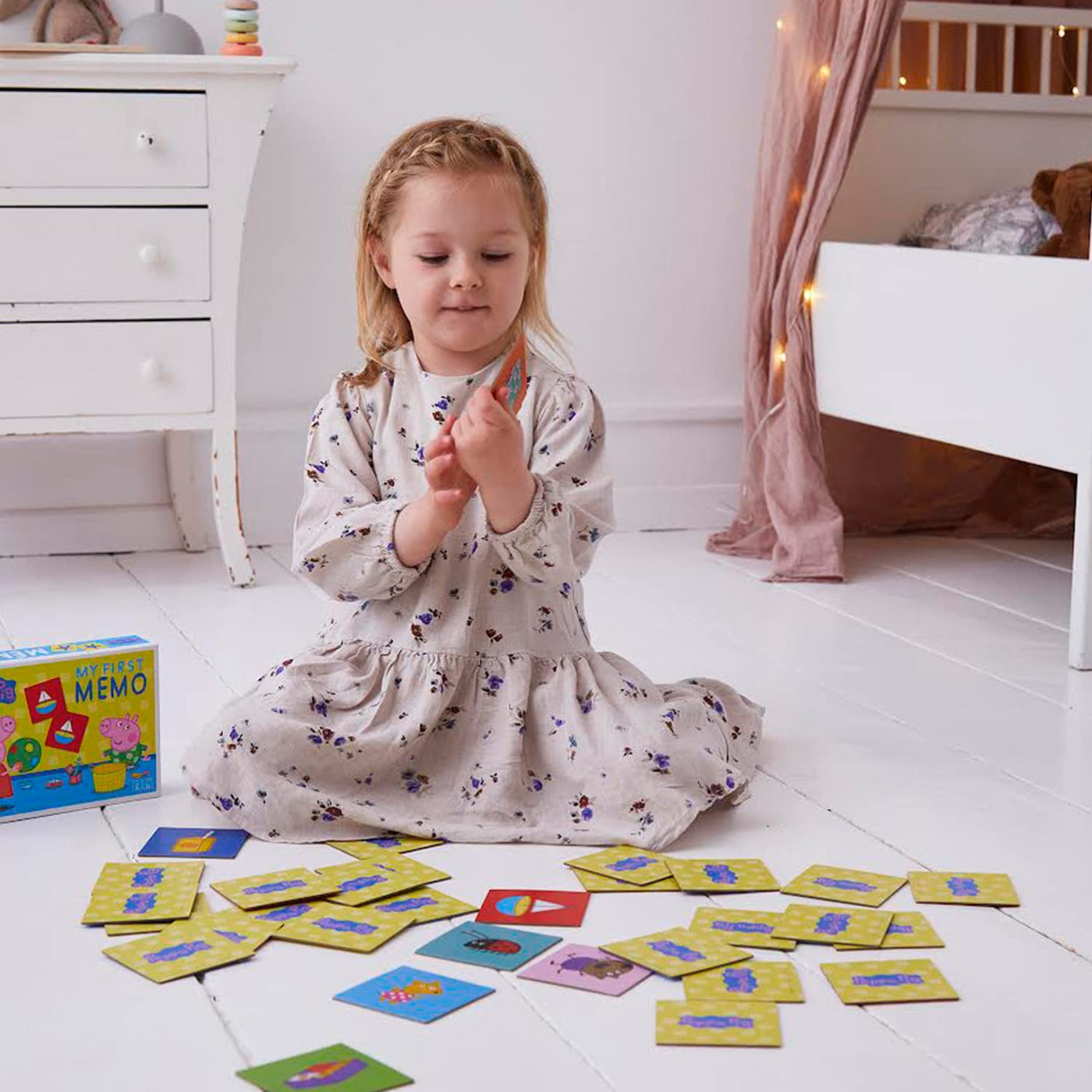 Barbo Toys - Peppa Wutz - Mein Erstes Memory - Für Kinder ab 3 Jahren – Memory Spiel - 32 Karten illustriert mit Peppa Pig Motiven – Lernspiele ab 3 Jahre - Offizielles Peppa Wutz Spielzeug