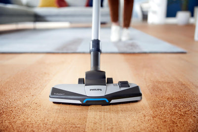 Philips PowerPro Expert Beutelloser Staubsauger – Kompakt, 900-W-Motor, PowerCyclone 8 Technologie für starke Saugleistung, Multi-Oberflächen-Reinigung, Allergy Lock, Super Turbo Bürste (FC9745/09)