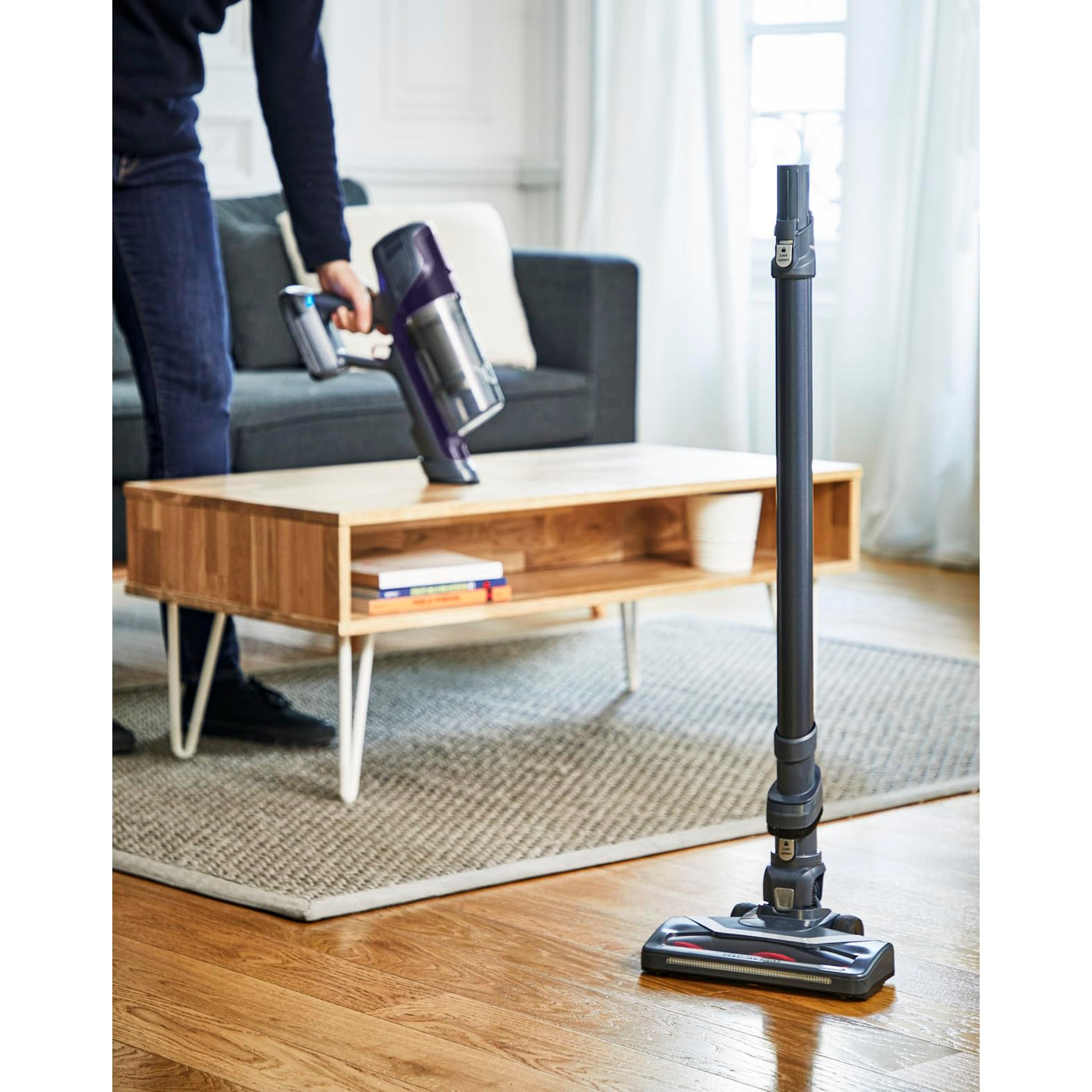 Rowenta RH6838 X-Pert 6.60 ESSENTIAL Akku-Staubsauger | Stab-Und Handstaubsauger In Einem | 45 Min Laufzeit | LED-Düse | Herausnehmbarer Akku | Inkl. Polster-& Fugendüse | Rot/Schwarz