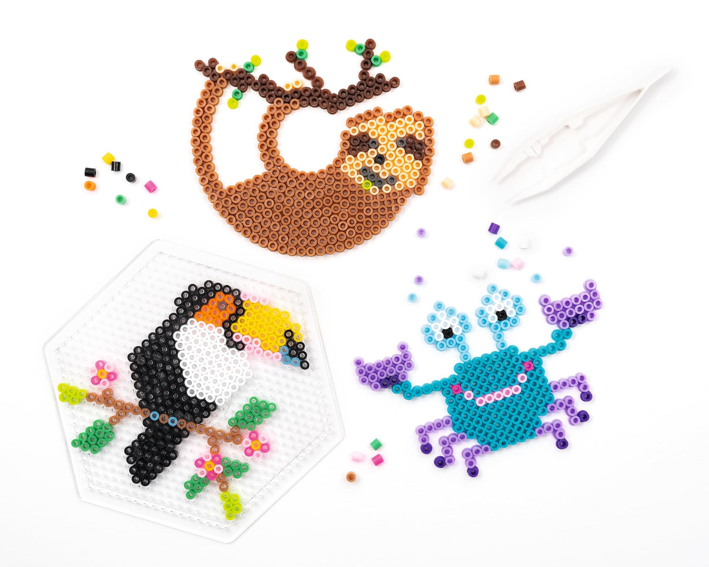 folia 73219 - Bügelperlen im Eimer, 30.000 Stück sortiert in 22 verschiedenen Farben, Durchmesser ca. 5 mm, tolle Ergänzung zu den Stiftplatten