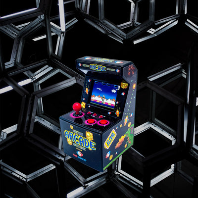 Retro Konsole mit 240 Spielen - 8 Bit Arcade Maschine in 2.5 Zoll - Perfekte Retro Spielekonsole für Gaming Fans - Mini Arcade für pure Nostalgie