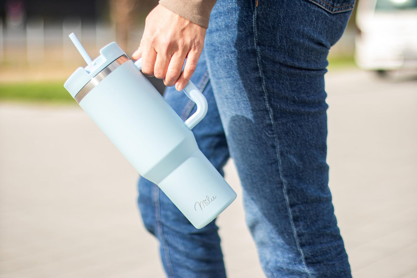 Milu Thermobecher 1200ml mit Strohhalm und Henkel 48h Eis/ 24h kalt/12h heiß Edelstahl Tumbler 40oz mit Griff Isolierbecher to go Isolierflasche Trinkflasche doppelwandig isoliert (Morning Blue, 1,2L)
