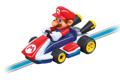 Carrera 20063028 FIRST Nintendo Mario Kart Rennstrecken-Set I 2,9m elektrische Rennbahn mit Streckenteilen und Handregler im Maßstab 1:50 I für bis zu 2 Spieler I für Kinder ab 3 Jahren & Erwachsene