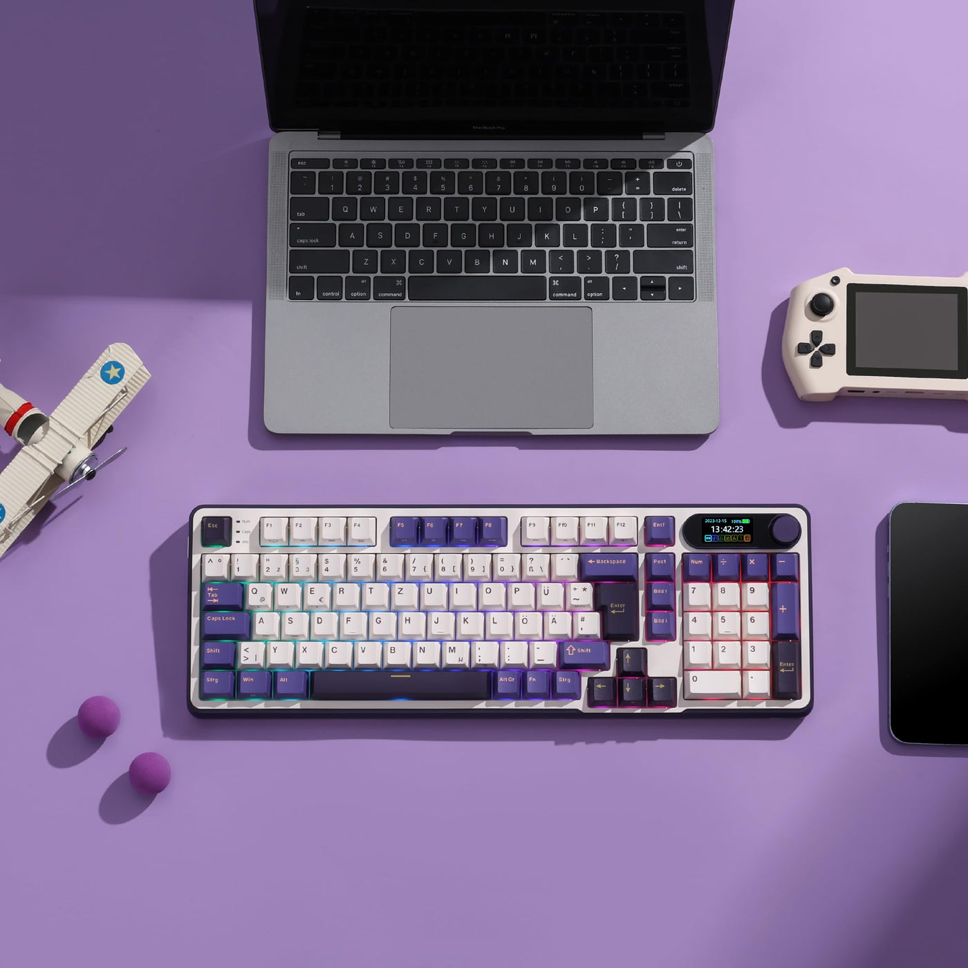 RK ROYAL KLUDGE S98 DE Mechanische Tastatur mit Smart Display & Knopf, Top Mount 96% Kabellose Mechanische Tastatur BT/2.4G/USB-C, Hot-Swap-fähige, Software-Unterstützung, 98 Tasten, QWERTZ