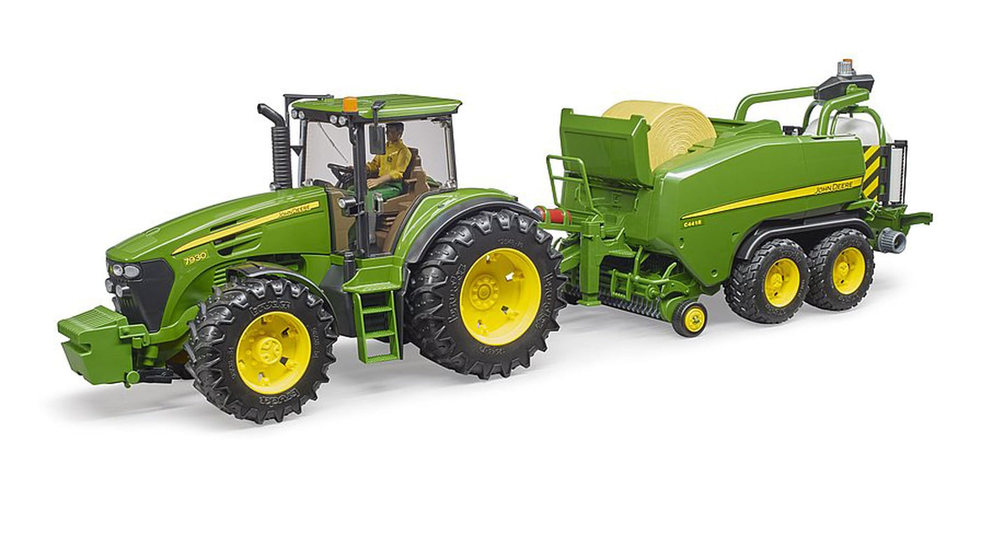 bruder 02032 - John Deere Rundballen-Presswickelkombination C441R - 1:16 Bauernhof, Landwirtschaft, Traktor, Anhänger, Erntemaschine, Pressewickler, Mähdrescher Zubehör, grün