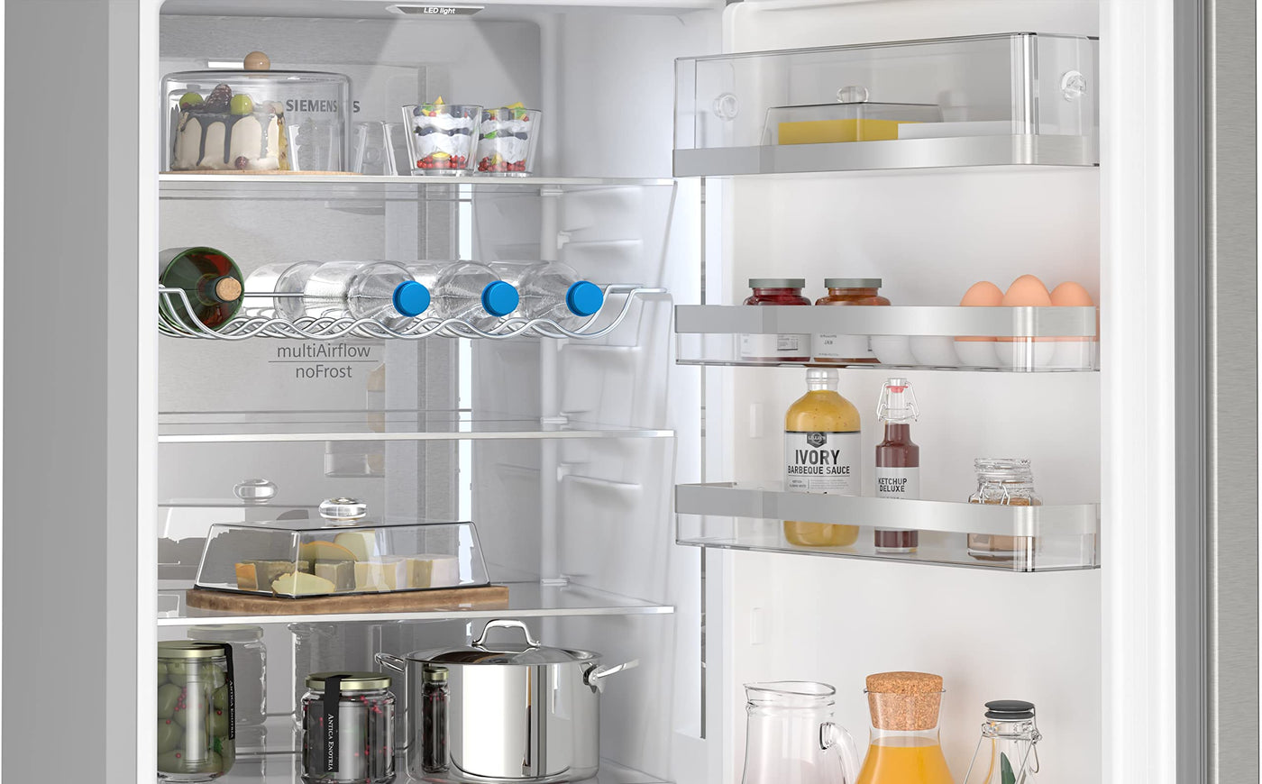 SIEMENS KG39NAIAT Stand-Kühl-Gefrier-Kombination iQ500, freistehende Kühlkombination mit Gefrierbereich unten 203x60 cm, 260L Kühlen, 103L Gefrieren, NoFrost, hyperFresh, bottleCooler, Edelstahl