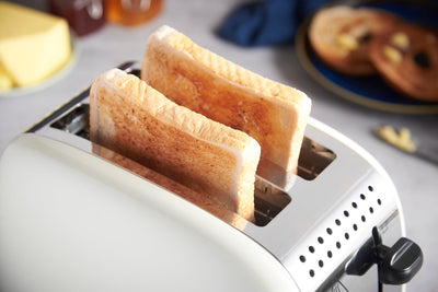 Russell Hobbs Toaster [für 2 Scheiben] Colours Plus Edelstahl Creme (extra breite Toastschlitze, inkl. Brötchenaufsatz, 6 Bräunungsstufen + Auftaufunktion, Lift & Look-Funktion, 1600W) 26551-56