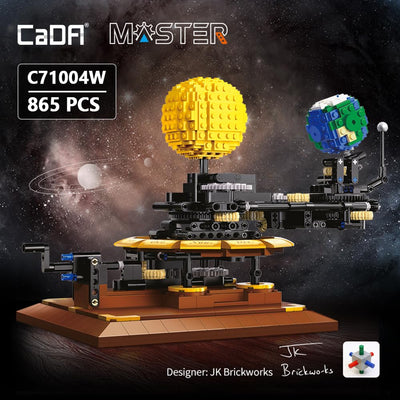 CaDA Klemmbaustein C71004W Technik Sonnensystem Set, 865 Teile Master Bausteine, in luxuriöser Originalverpackung