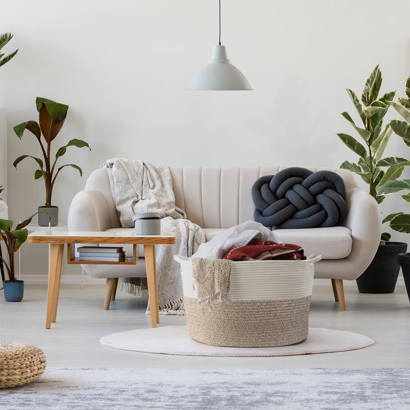 Maliton Aufbewahrungskorb für Wohnzimmer, Wäschekorb Geflochten aus Baumwollseil,Spielzeug Korb mit Griffen,Korb für Kuscheltiere,Wäsche,Decken,Kissen,Kleidung,50x33 cm,Weiß Braun