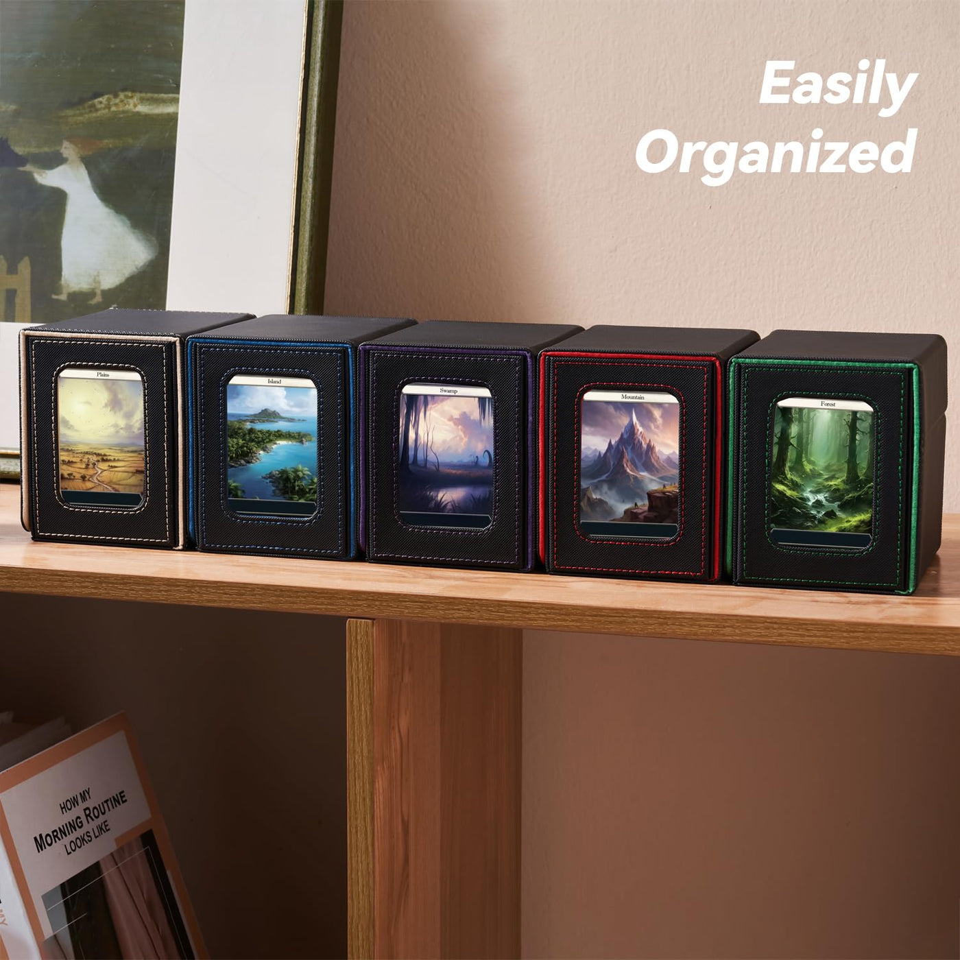 Mage Tech Commander Deckbox für MTG - Patentiertes Design, Commander Display, passt für 100 doppelt eingehüllte Karten, 35pt Magnetkartenhalter & Würfelschale - Schwarz/Rot