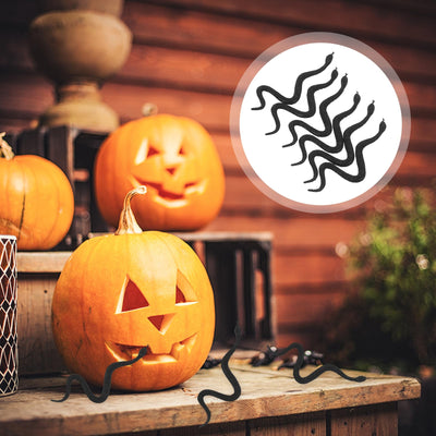 100Stücke Realistische Kunststoff Schlangen Deko: Kleine Schlange Halloween Horror Deko Tischdeko Streiche Spielen Scherzartikel für Motto Spukhaus Party(Geeignet für Personen ab 14 Jahren)