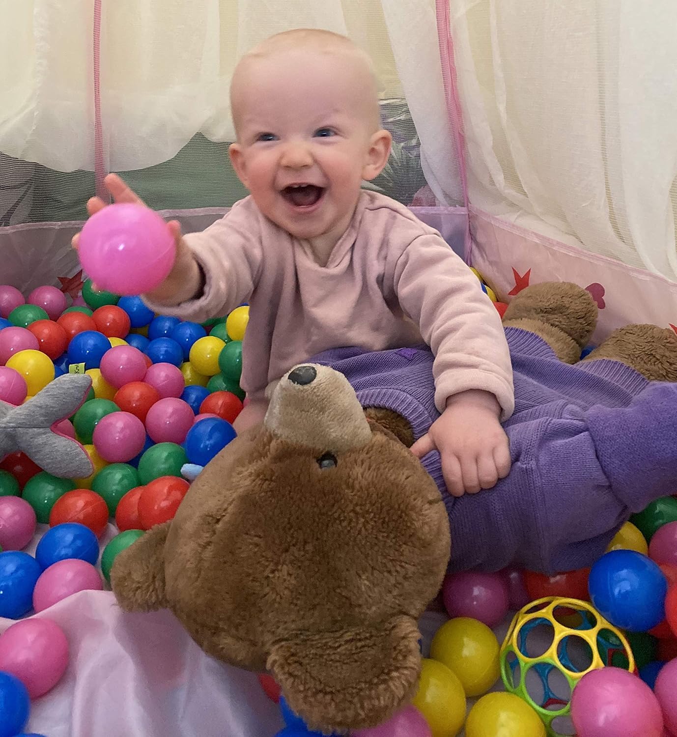 EKNA Spielbälle Ø 5,5cm - Bällebad Bälle 200 Stück - Bunte Auswahl für Bällebad-Pool - Plastikbälle Baby-Bälle Farben Hellgrün Hellblau Gelb Rosa Weiß Lila