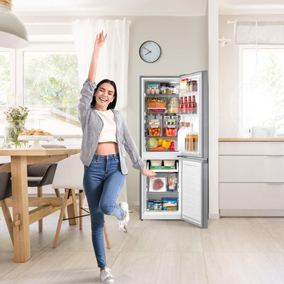 Comfee RCB169DS2(E) Kühl-/Gefrierkombination/150 cm Höhe/Low Frost/Einstellbare Kühlschranktemperatur/LED-Licht/195 kWh/Jahr/115L Kühlteil/59L Gefrierteil/Silber