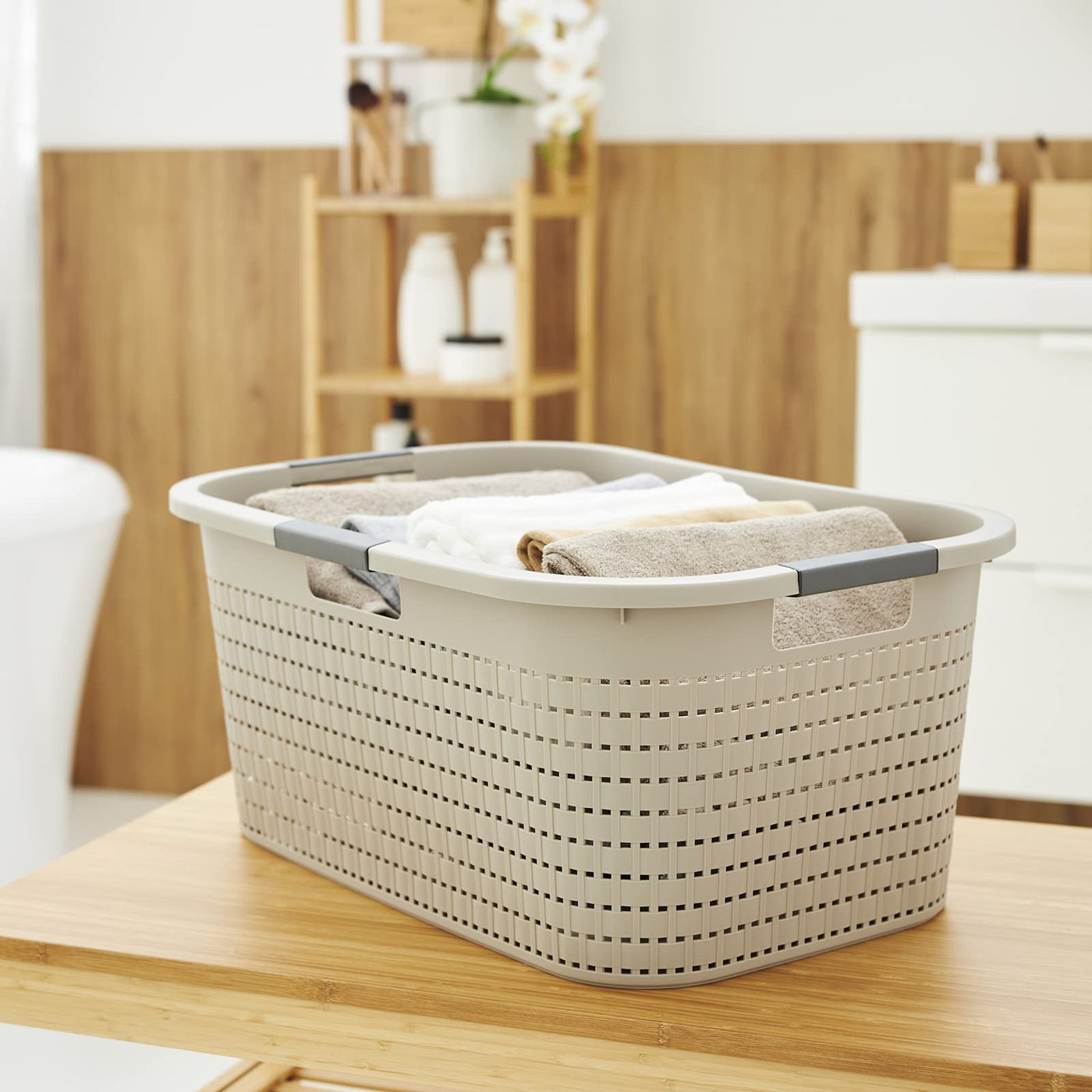 Rotho Country Wäschekorb 40l, Kunststoff (PP) BPA-frei, cappuccino, 40l (58.0 x 38.9 x 25.1 cm), Beige