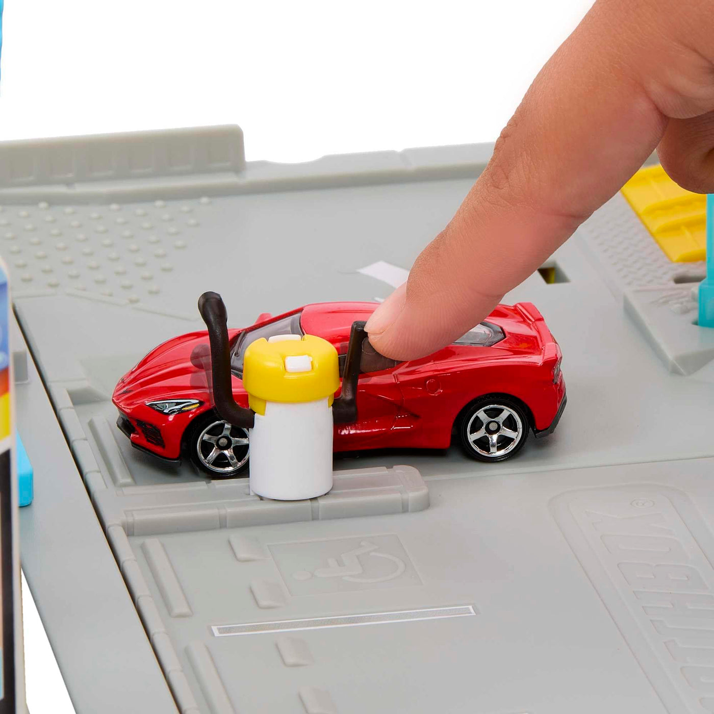 Matchbox Super Clean Autowaschanlage - erweiterbares Spielset mit spannenden Details, inklusive 1 Auto, Staubsauber und Supermarkt, HNJ54