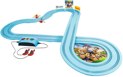 Carrera First PAW Patrol, Race 'N' Rescue – 3,5 Meter Lange Bahn mit Licht-, Sound- & Musikeffekten, interaktive Funktionen – Für aufregende Rettungsmissionen und Abenteuer im Kinderzimmer