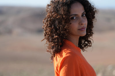 Sony Alpha ZV-E10 II Spiegellose APS-C-Videokamera (4K60p Video, 4:2:2 10-Bit Aufnahmen, 26 MP, fortschrittliche Digitale Stabilisierung, Echtzeit Autofokus)