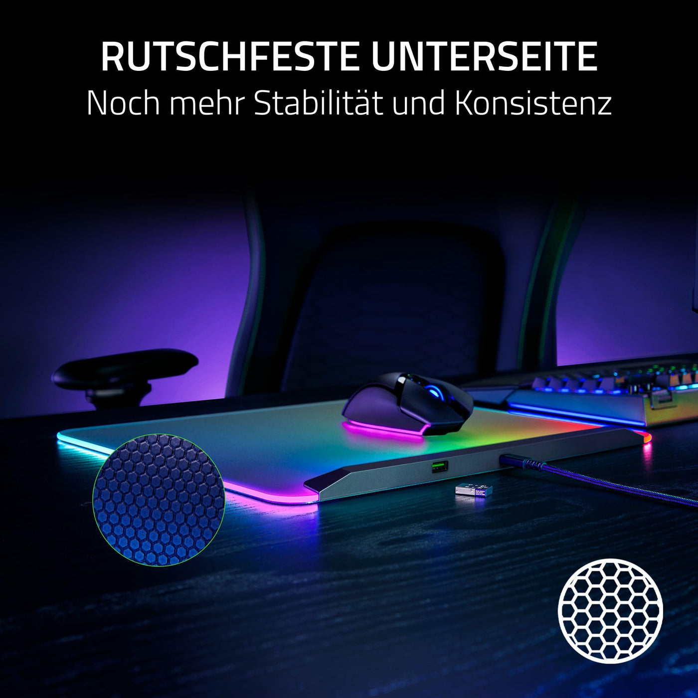 Razer Firefly V2 Pro - RGB-hintergrundbeleuchtete Gaming-Mausmatte - integrierter USB-Anschluss (15-Zonen-LED-Beleuchtung, mikrogeätzte Oberfläche für optimales Tracking, USB-C Kabel) Schwarz